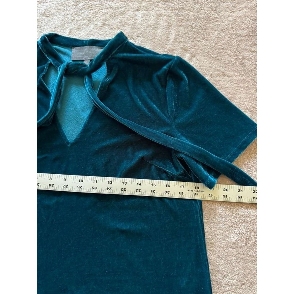 Sunday in Brooklyn Teal Blue Velvet Tie-Neck Short Sleeve Top Anthropologie S - Picture 7 of 8